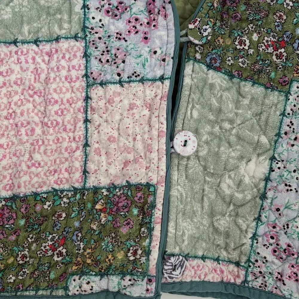 :Price Firm: Anthropologie Conditions Apply Printed Quilted Jacket in Green - Picture 7 of 13